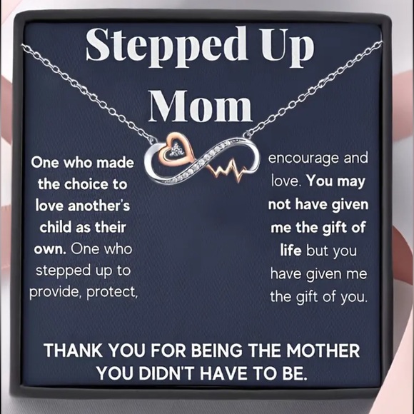 Jewelry - Gift for Stepmother necklaces box set with saying. NEW infinity heart necklace